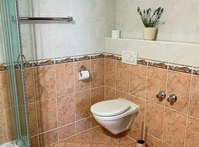 Guest house Nathalie Leser 3*